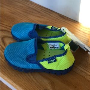 Kids water shoes